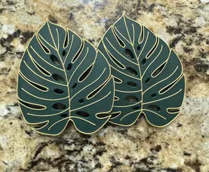 Monstera leaf fridge magnet