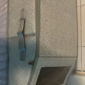 review image 0