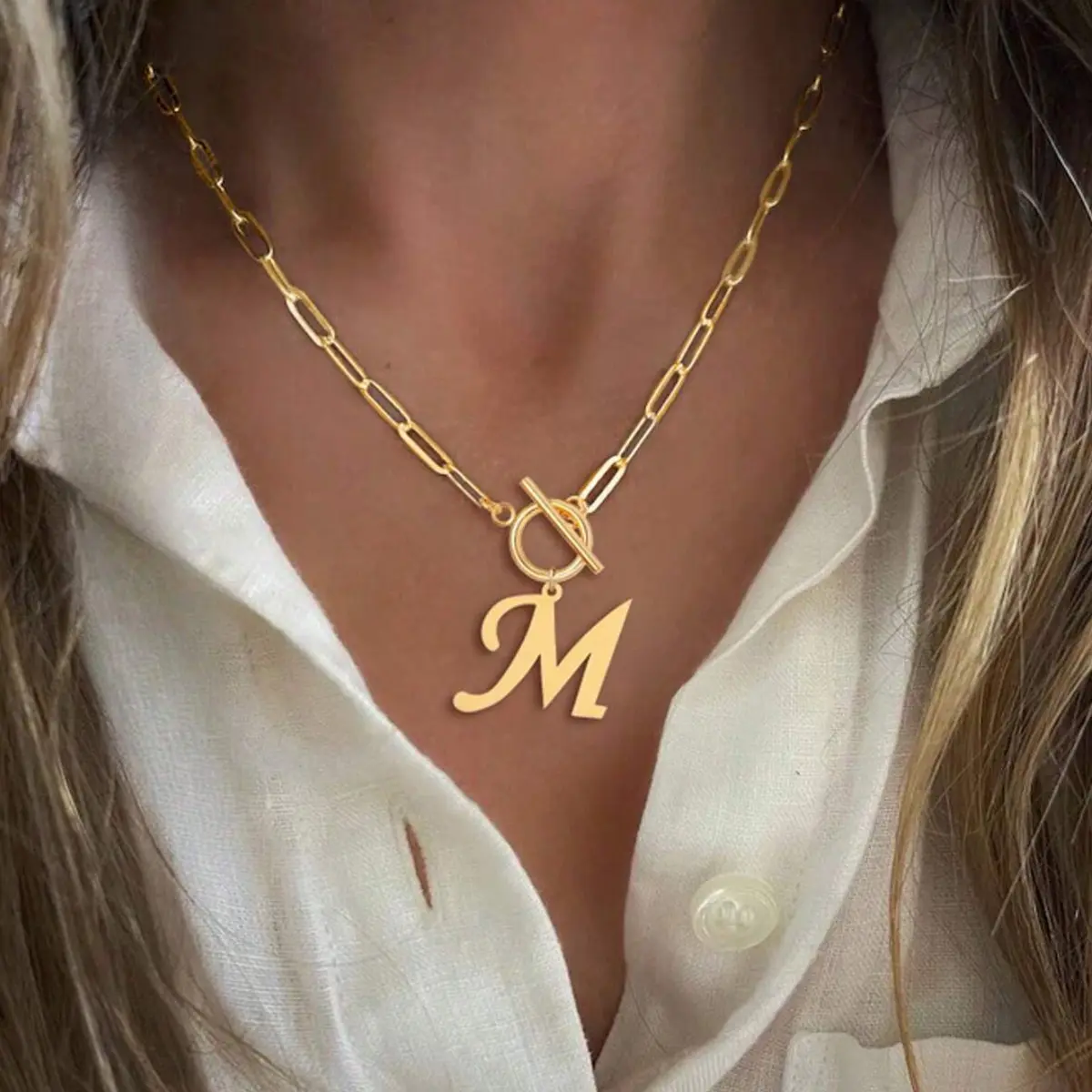 Easy And Classic A-Z Letter Pendant Stainless Steel Golden Necklaces, Elegant And Fashionable Versatile Jewelry Gift, Perfect for Women As a Gift on Valentine'S Day, Anniversary, Birthday, Suitable for Spring And Summer Seasons