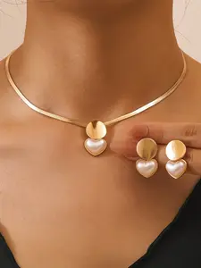 1 piece of European and American fashion gold geometric circle necklace earring set for women, simple and versatile, light luxury temperament, niche accessory