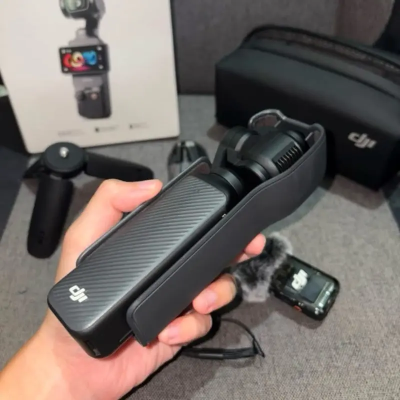 DJI Osmo Pocket 3 Creator Combo (Complete)