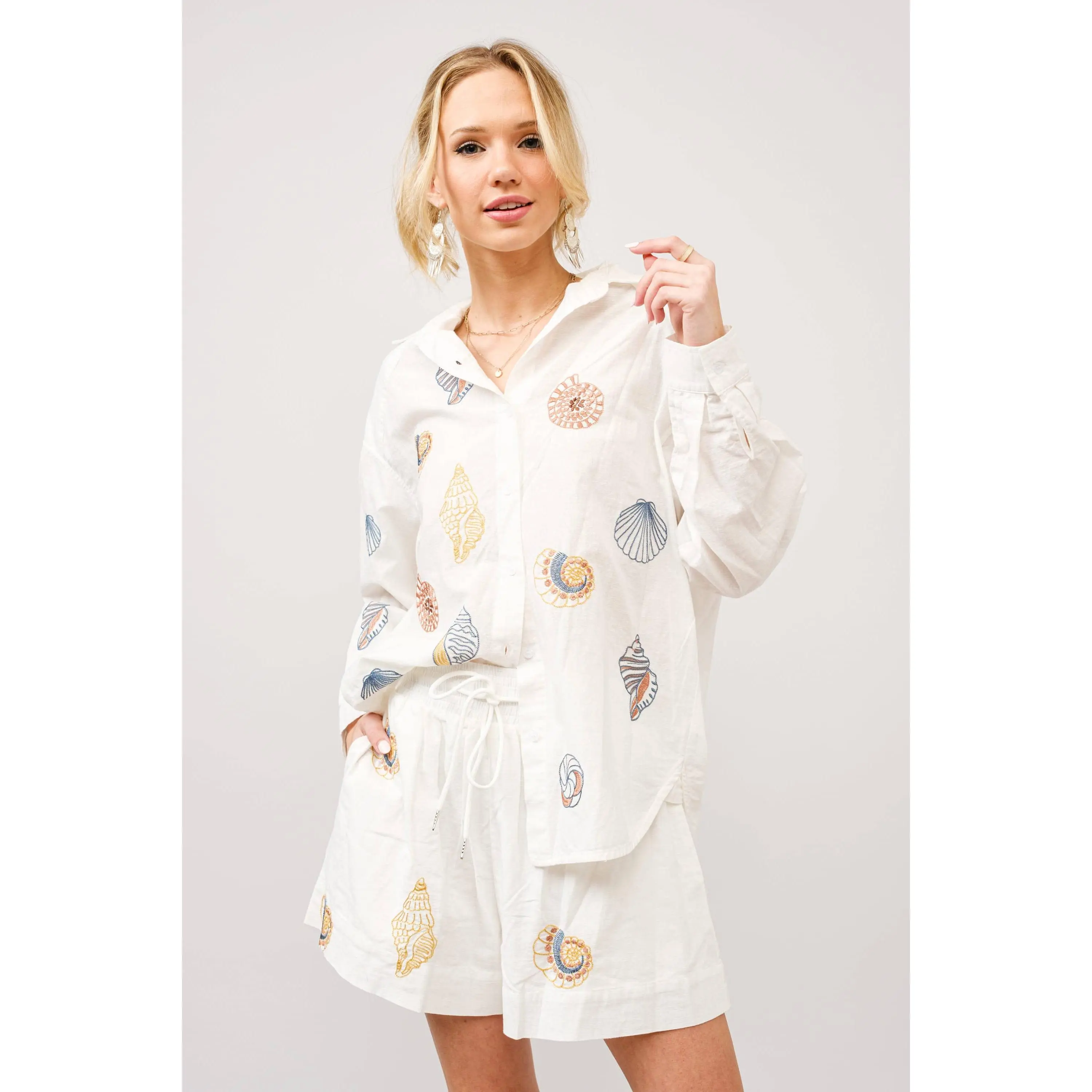 Linen Seashell Embroidered Shirt