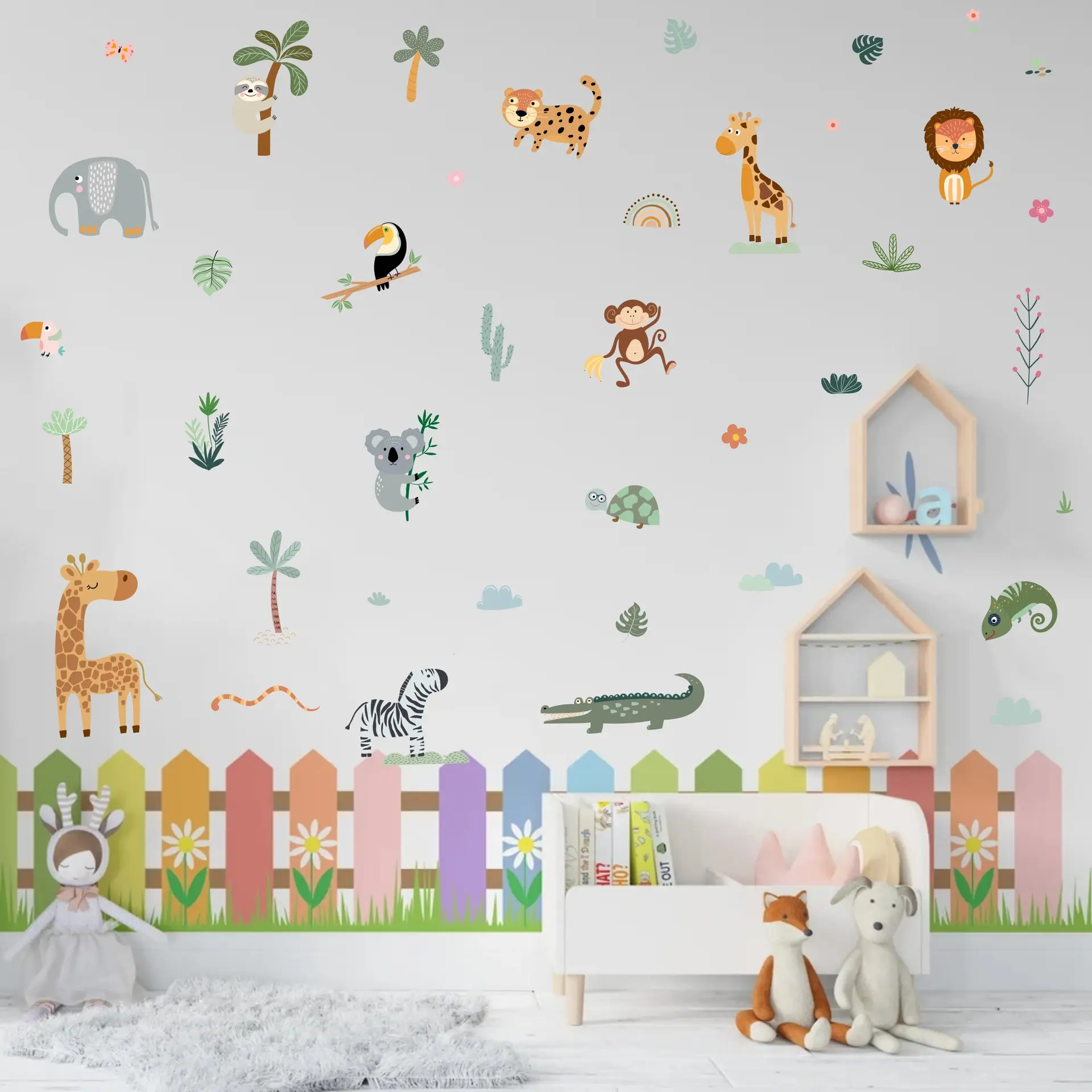 Wild Animal Decorative Vinyl Wall Stickers Decals Stickers for Boys Girls Bedroom Art, Daycare, Nursery, Playroom, Babyroom, Classroom, School, Refrigerator Stickers Window stickers, DIY Home Decoration