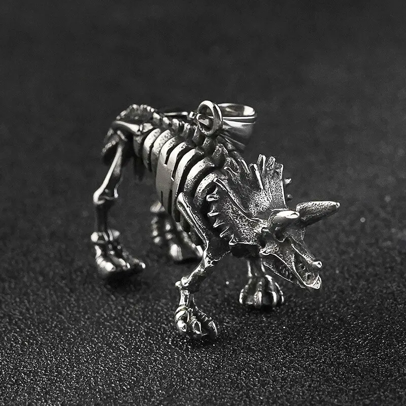 GTHIC Vintage Ferocious Dinosaur Stainless Steel Pendant, 21.4 g 60*25 mm Artificial Gemstone Jewelry Accessory for Adults' Birthday, Daily Wear, Everyday