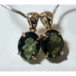 Beautiful Genuine Faceted Moldavite Pendant in Solid 14K Gold