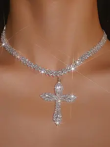 Luxury Rhinestone Cross Pendant Necklace for Women, Exquisite Trendy Necklace, Chic Jewelry for Party Decor, Temperament Necklace for Women & Girls, Dainty Cross Necklace