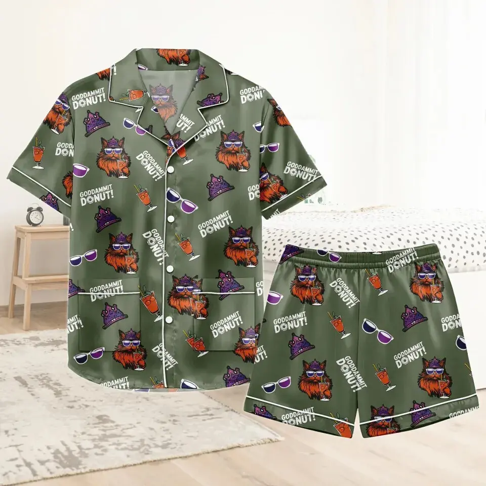 Dungeon Crawler Carl Satin Pajamas Set, Sci Fi Book Pjs, Cozy LitRPG Sleepwear for Women, Fantasy Reader Lounge Set, BookTok Fan Gift