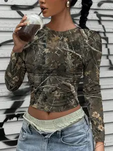 Women's All Over Print Round Neck Tee, Casual Long Sleeve Crew Neck T-shirt for Daily Wear, Ladies Clothes for All Seasons, Casual Fashionable Top