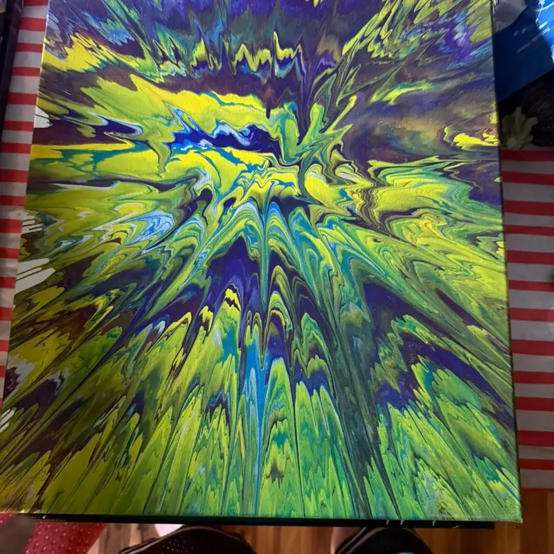Spin art as seen on screen