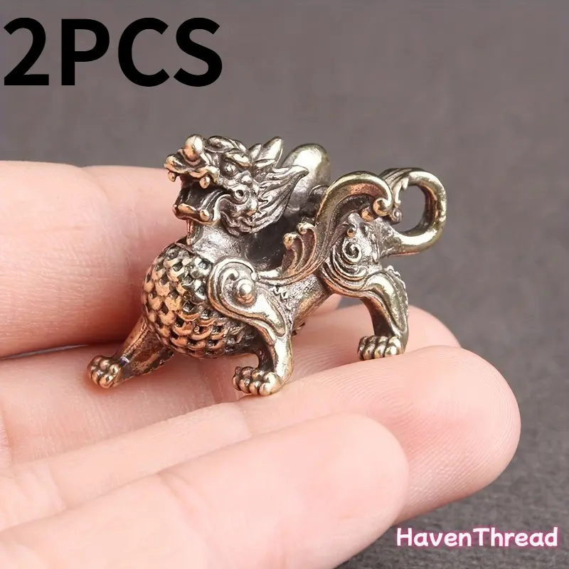 2PCS Men's Casual Brass Flying Kirin-Swiss Beast-Pixiu Keychain Pendant, Retro Creative Lucky Safe Animal-Inspired Fashion Chain-Attached Accessory, Ideal Gift for Boys on Halloween or Christmas, Animal-Inspired Keychains, Chain-Attached Keychains