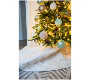 Velvet Tree Skirt by Lauren McBride