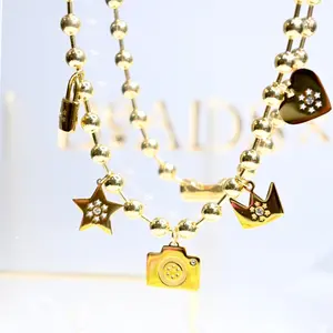 SIGNATURE PARTY NECKLACE