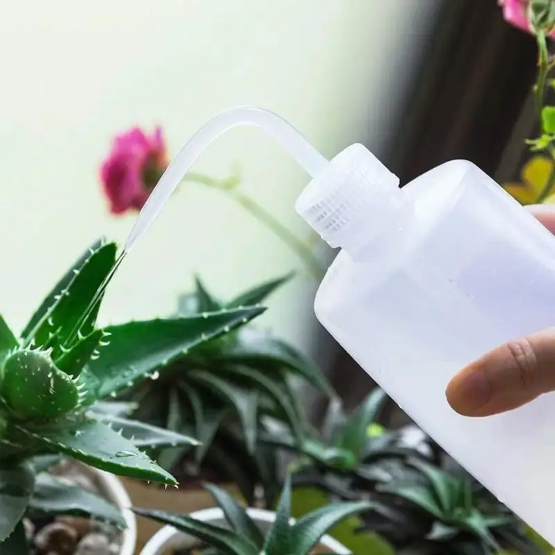 6pcs Refillable Squeeze Watering Bottles | 500ml with Measurement Markings, Precise Sprinkling Nozzle, Paraben-Free Plastic, Leakproof Design - For Succulent Plant Care, Tattoo, Gardening, DIY Crafters, Home Gardeners