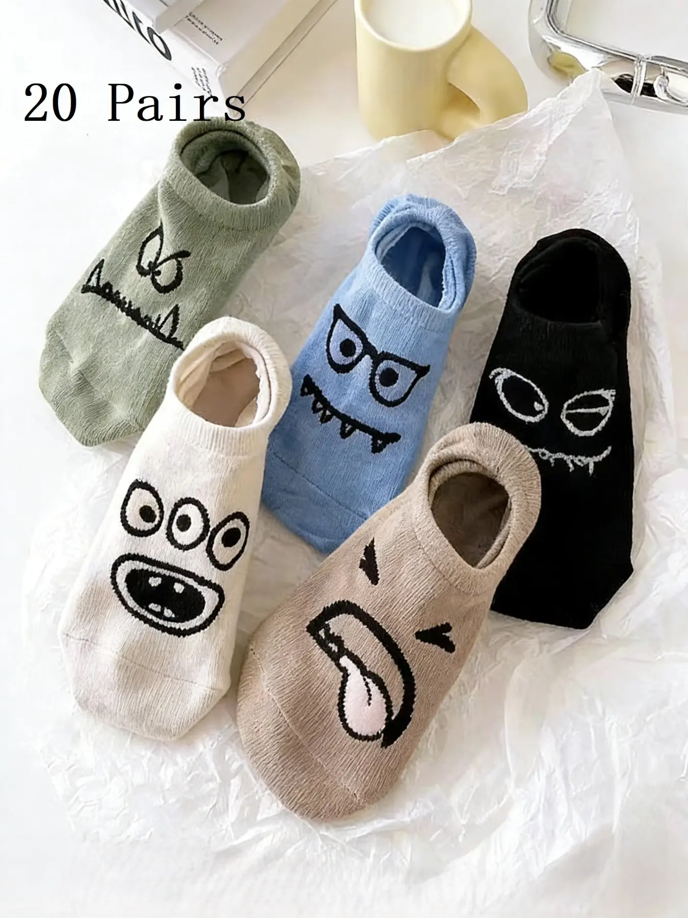 20 Pairs Cute Low Top Socks, Fun Emoji Print, Comfortable Breathable Soft, Versatile Invisible Short Socks, Plain Casual Socks, Perfect for Everyday Wear
