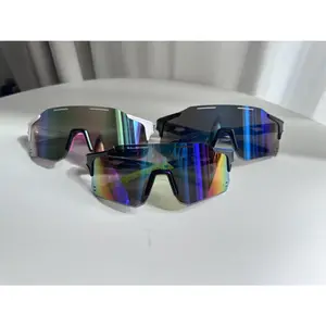 3-Color Photochromic Sports Sunglasses Auto-Darkening Polarized Lenses Windproof UV400 for Cycling Hiking Driving Day Night Lightweight Unisex Fashionable Outdoor 2026 Protective Sunglasses UV Color-Changing