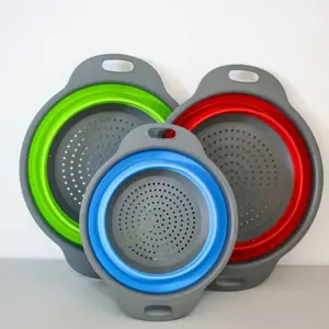 3-piece plastic foldable kitchen filter set, Food Colander Kitchenware, Kitchen Strainer Utensils, space-saving folding strainer for cleaning fruits and vegetables, easy-to-clean household strainer basket, green, red, blue (2 large and 1 small)