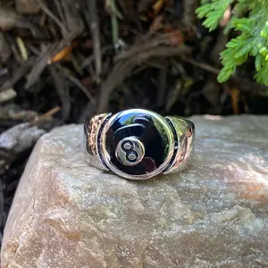 8 Ball Ring