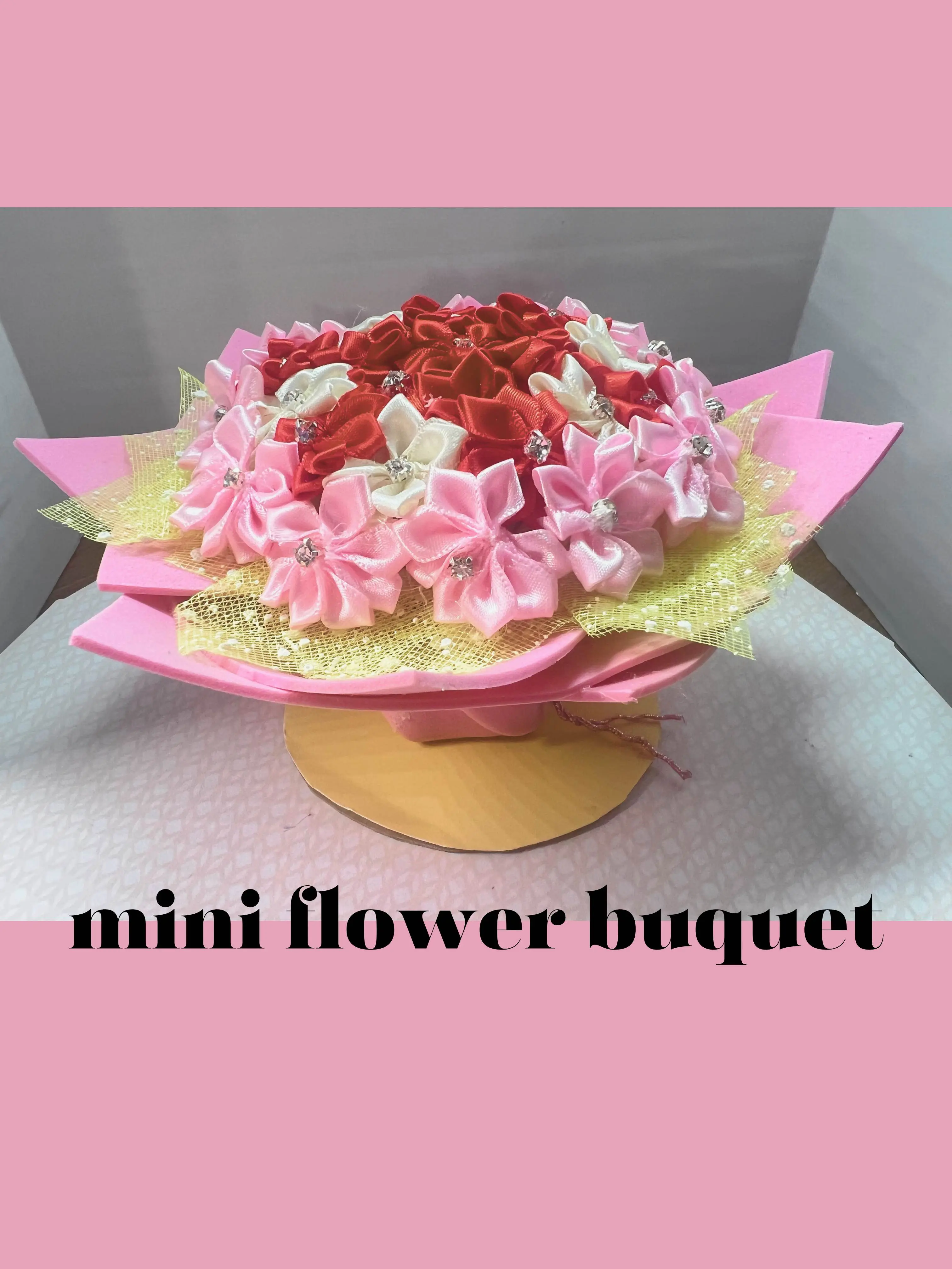 mini flower bouquet