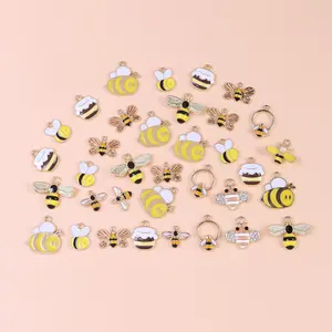 15pcs Cute Bee Alloy Pendants, DIY Handmade Jewelry Making Supplies, Bracelet Necklace Accessories, Valentine's Day Gift, Fashion Chic Accessories