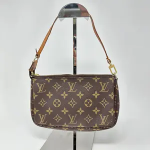 Pre-owned Louis Vuitton Canvas Shoulder Bags Monogram pochette shoulder bag
