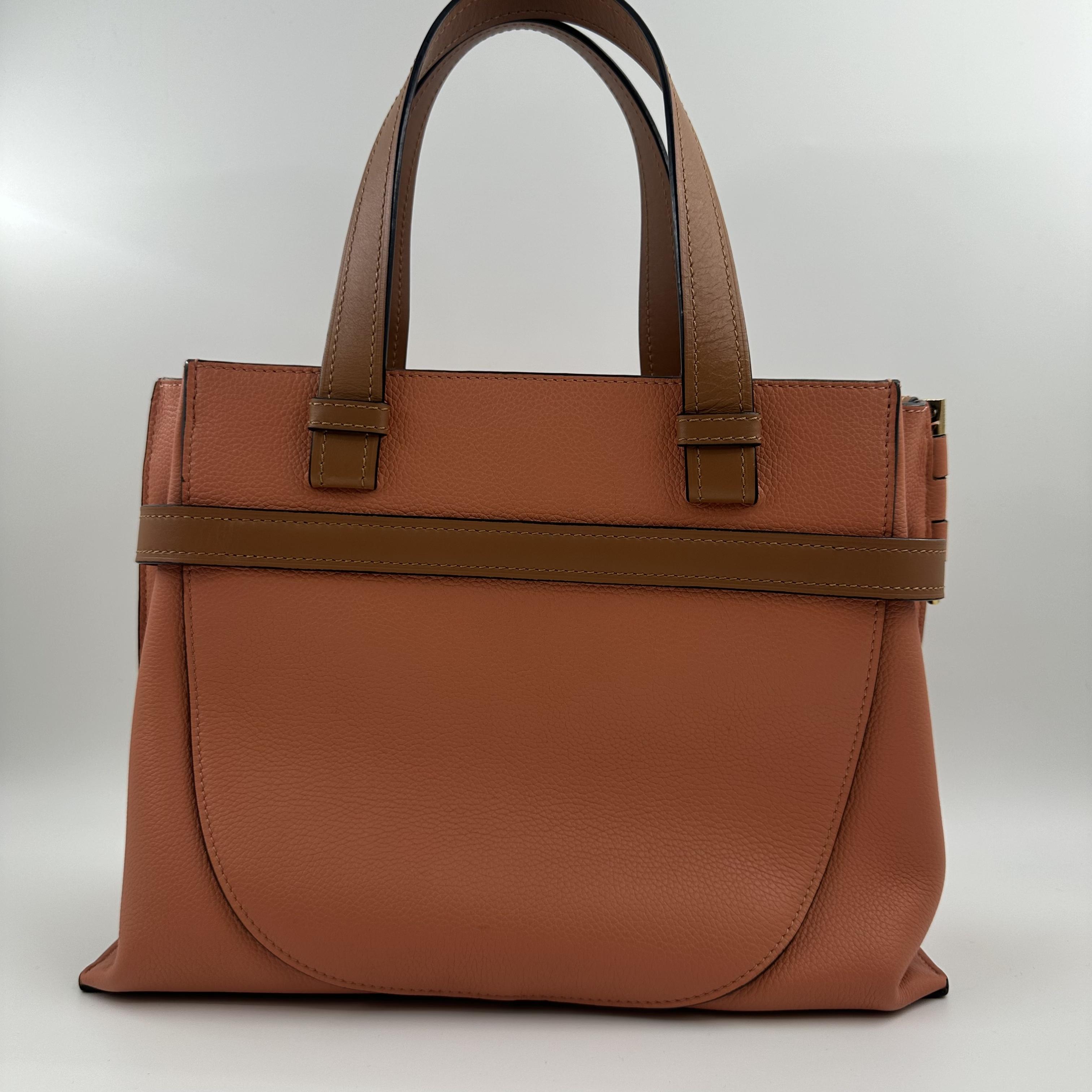 Pre-owned Loewe leather tote handbag