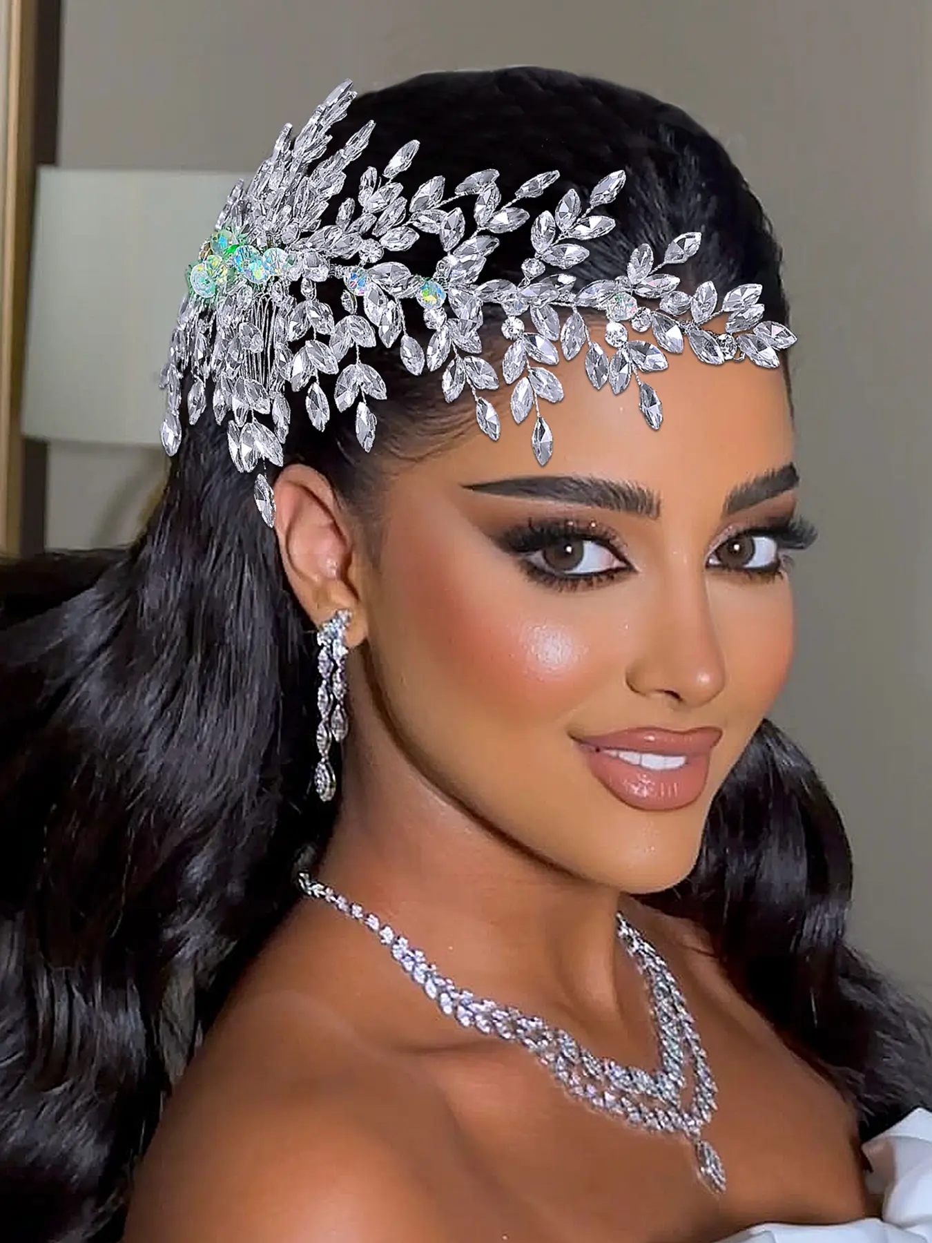 Luxury Rhinestone Hair Comb for Women, Perfect Bridal Hairstyle Accessory, Elegant China Craftsmanship Wedding Ball Party Festivals Headpiece HP884