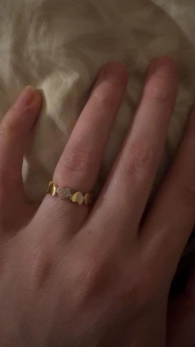 Item: Yellow Gold, 5