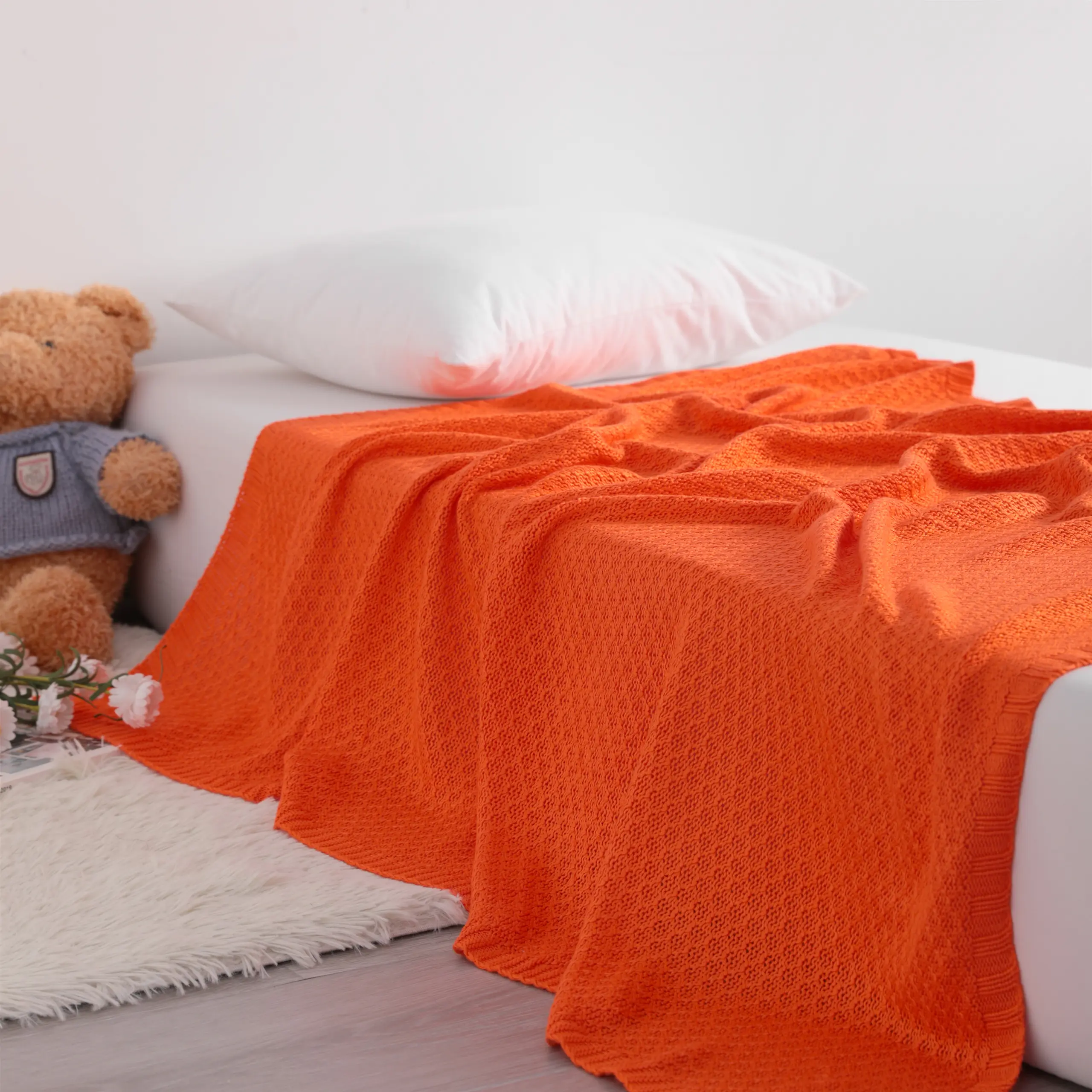 NTBAY Cable Knit Cooling Blanket, Soft and Breathable Throw Blanket Made from Rayon Derived from Bamboo for Couch