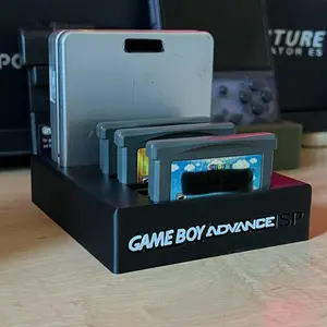 Gameboy showcase console and games