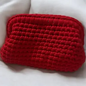 Clutch bag red color, Nữ, Chic