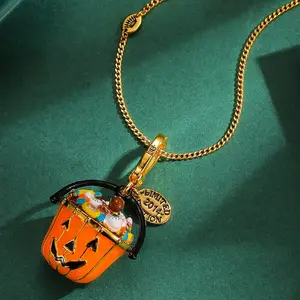 Halloween Pumpkin Candy Bucket Necklace - Trick-or-Treat Charm Pendant, Spooky Cute Costume Jewelry, Festive Fall Fashion Accessory
