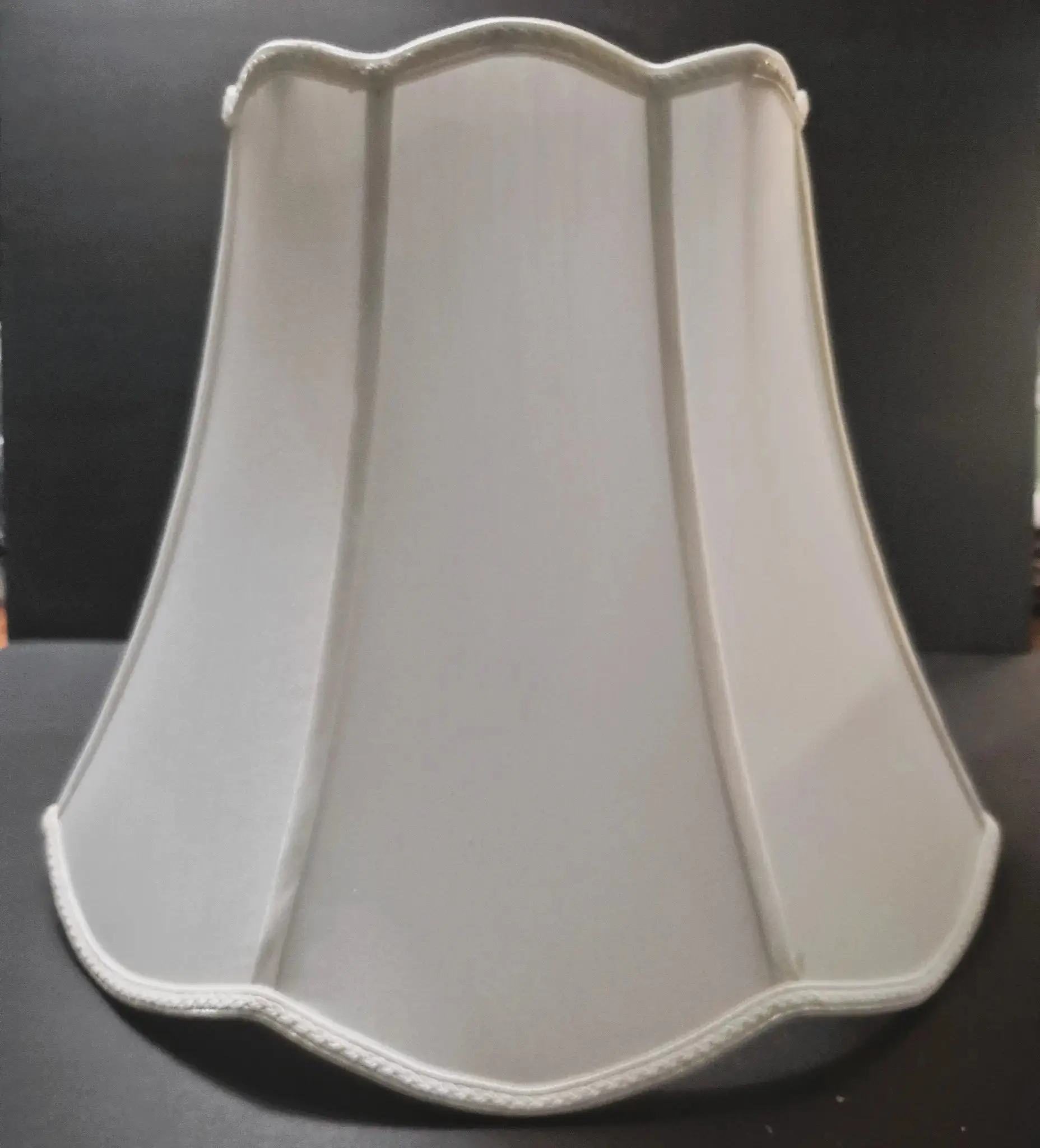31119w Cream Silk Wide Rib Scallop Lamp Shade – 7" Top, 14" Bottom, 11" Height