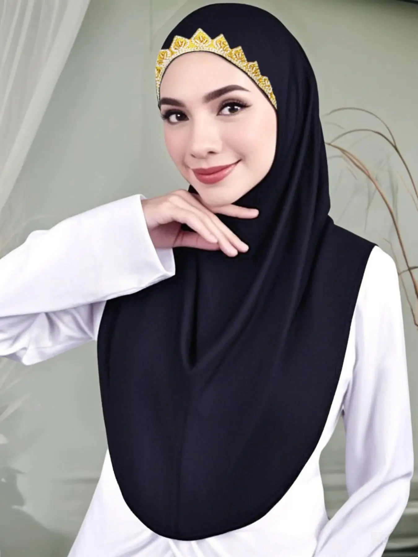 Women's Solid Color Rhinestone Decor Instant Hijab, Modest Fashion Breathable Hijab for Daily Wear, Casual Versatile Hijab for Women