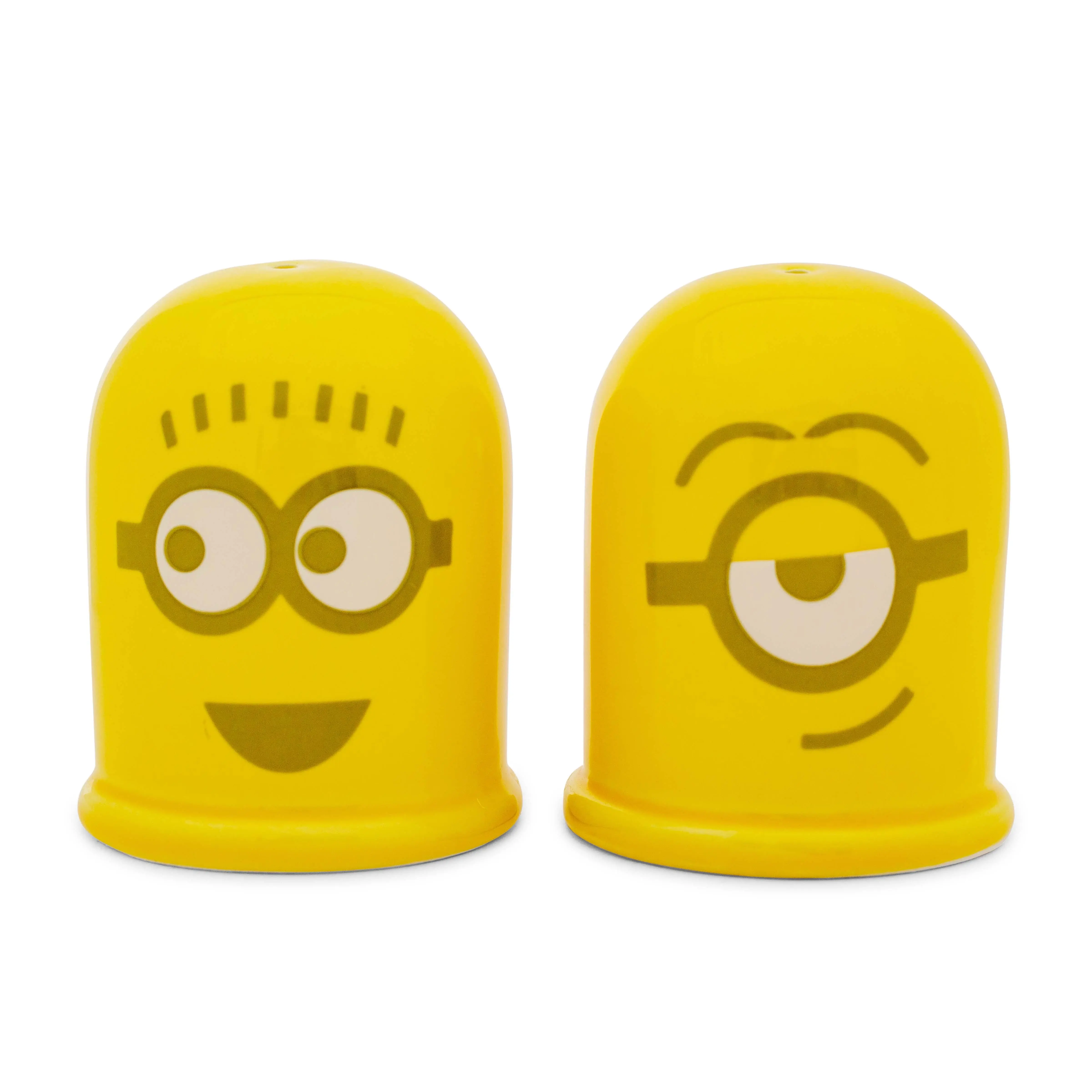 Despicable Me Minions Ceramic Salt and Pepper Shaker Set Despicable Me Minions Ceramic Salt and Pepper Shaker Set