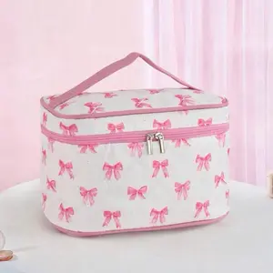 Pink Girly Bow Pattern Makeup Bag with Pink Handles and Zipper Closure for Stylish Storage 100% Polyester Compact Multicolor Accessory 4.1x4.3x7.5 Inches