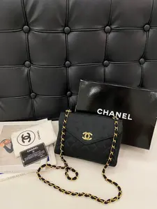 Pre-owned CHANEL Leather Shoulder Bags Vintage bag black 108328