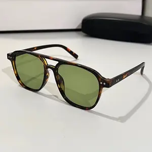 Retro Aviator Sunglasses – Green Lens Edition