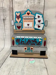 Interchangeable Seasonal Truck/inserts