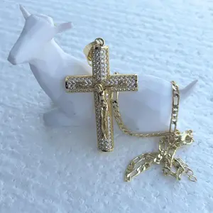 Men's Vintage Gold Figaro Chain Necklace, 14K Gold-Plated Cross Pendant with Cubic Zirconia, Stainless Steel Fashion Jewelry, Ideal Gift for Men