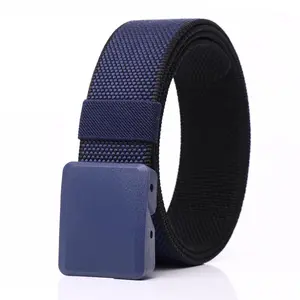 Men’s nylon webbing automatic-locking belt with an adjustable plastic automatic buckle head; a durable, lightweight casual belt suitable for various occasions—an excellent gift for Valentine’s Day and Father’s Day.