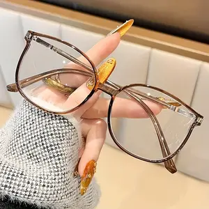 Ladies Blue Light Blocking Reading Glasses, Reading Eyeglasses - TR90 Cat Eye Design with Golden Chain Accents, Full Oval Frame Suitable for Computer Book Reading, Ideal Gift for the Elderly and Tech Lovers, L-shaped Vision Magnification
