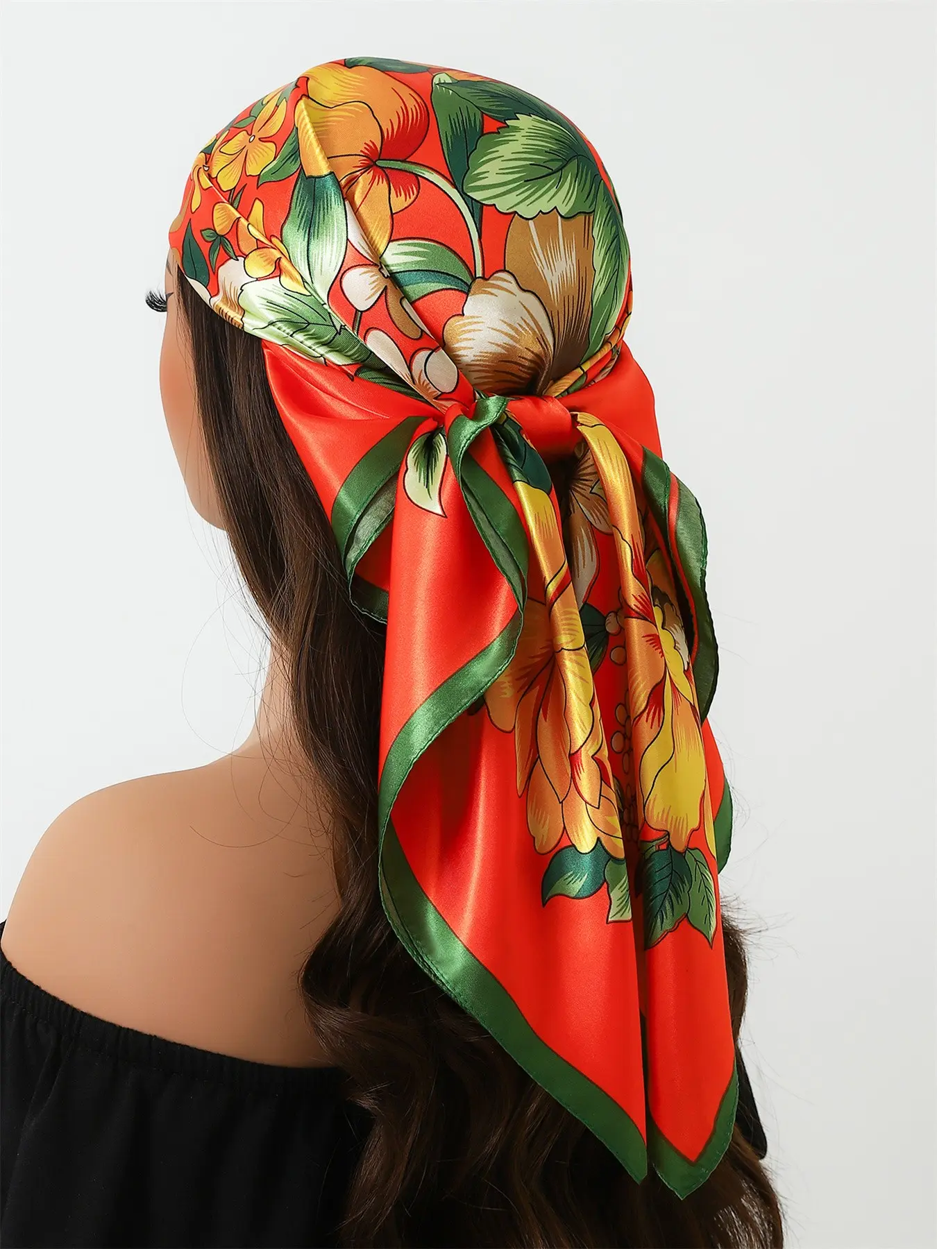 Women's Luxury Printed Scarf, Fashion 90x90cm Shawl, Four-Season 35.4inch Wrap, Travel Friendly Square Handkerchief, New Outdoor Headscarf, Square Head Scarves