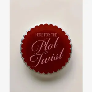 Plot Twist Magnetic e-Reader Grip