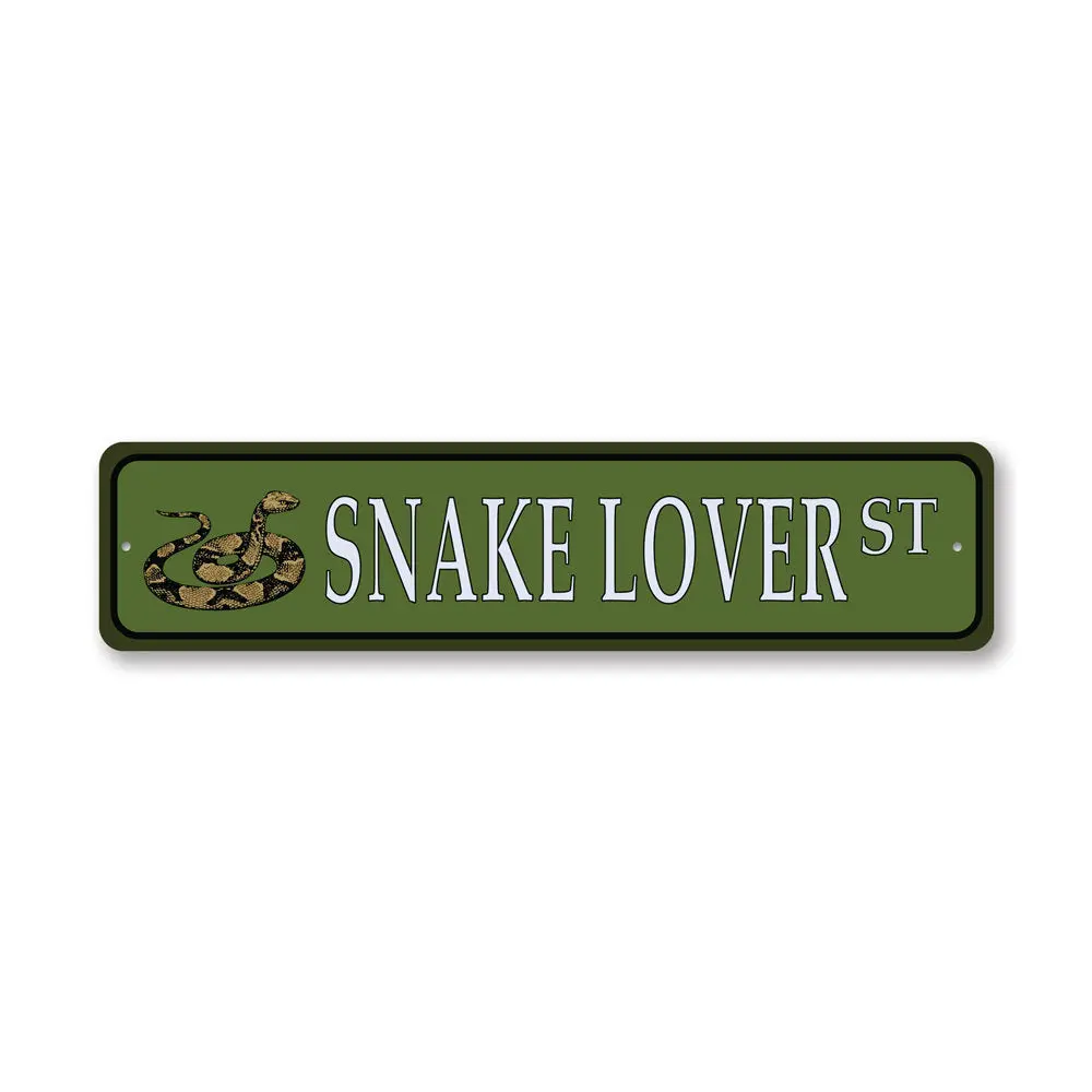 Snake Street Sign