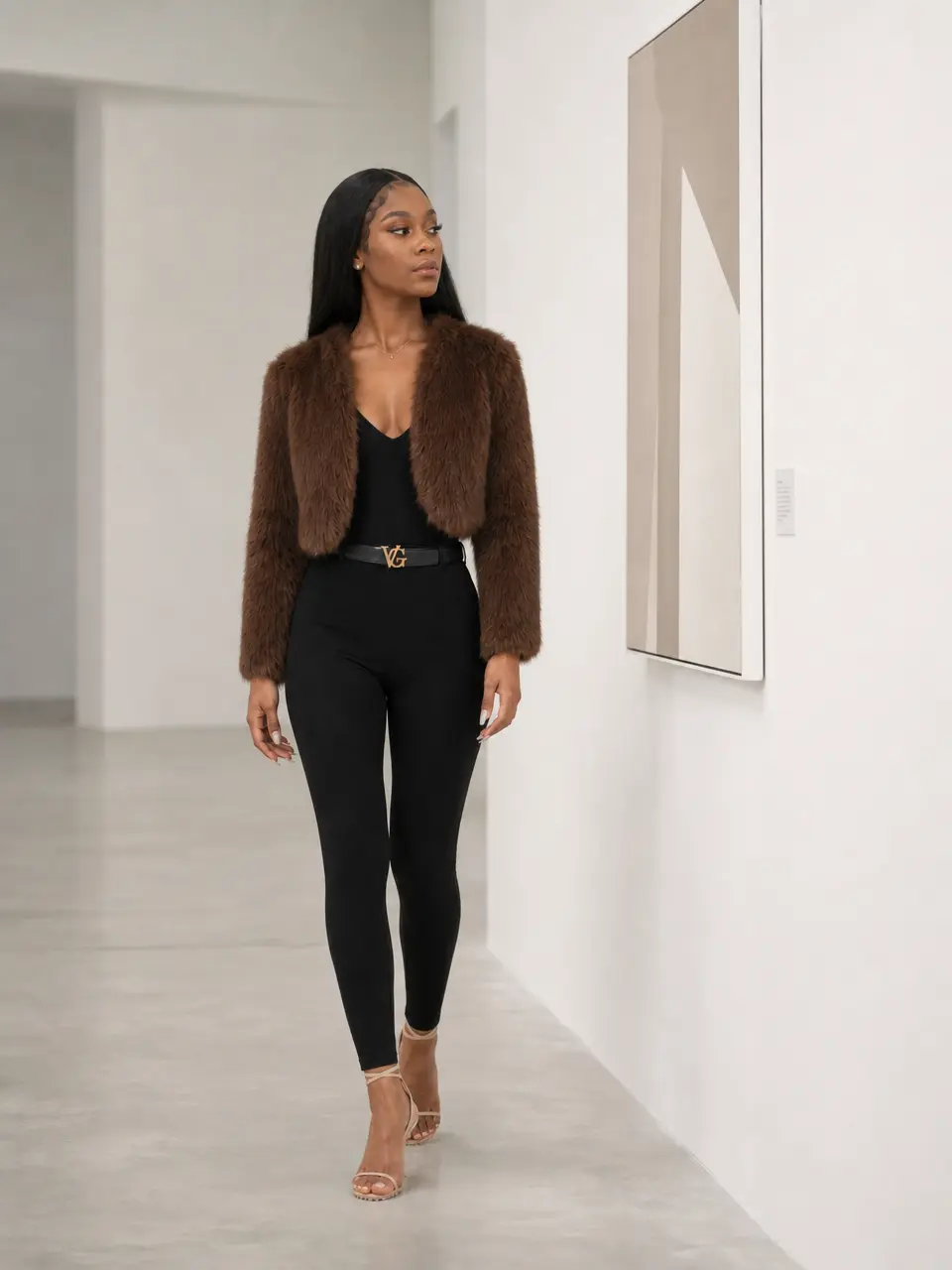 Vintage Brown Short Faux Fur Coat Women, Elegant Warm Fluffy Plush Jacket Petite Daily Street Outerwear