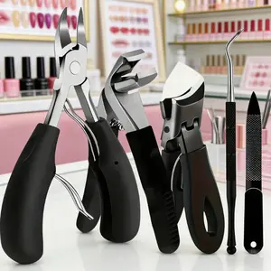 5Pcs ergonomic anti slip silicone handle, evenly distributed without slipping, easy for the elderly to operate, more labor-saving than ordinary nail clippers, safe without splashing