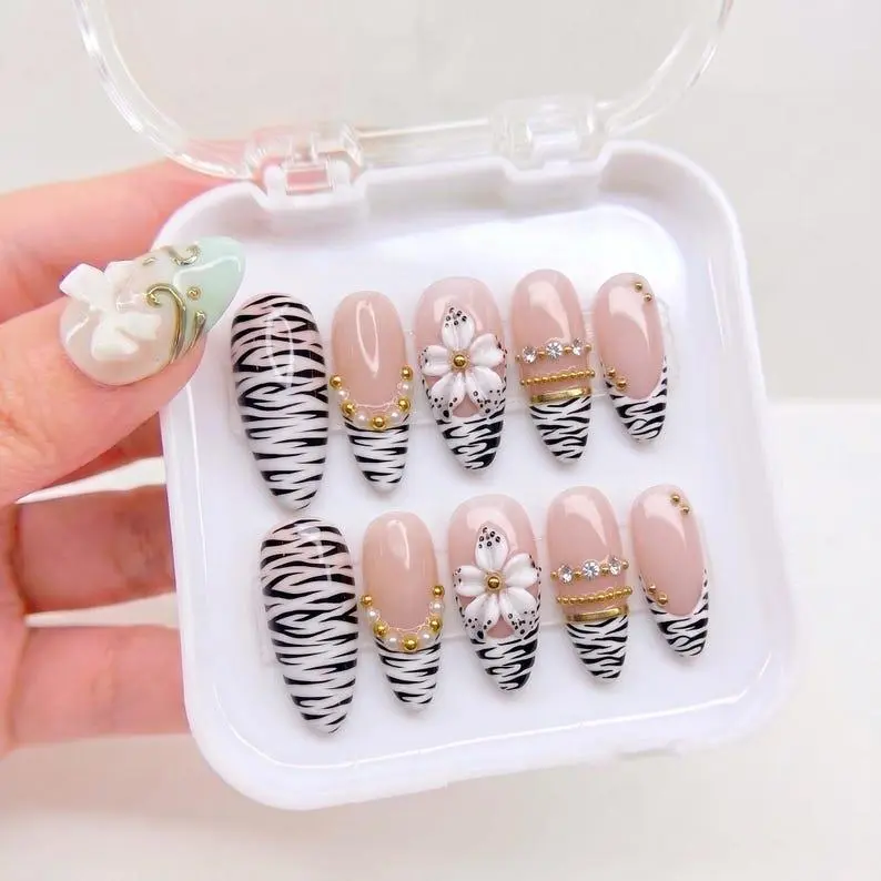 Zebra Print Press On Nails, 3D White Lily Handmade Nails, Party Glam Fake Nails, Zebra French Glue On Nails