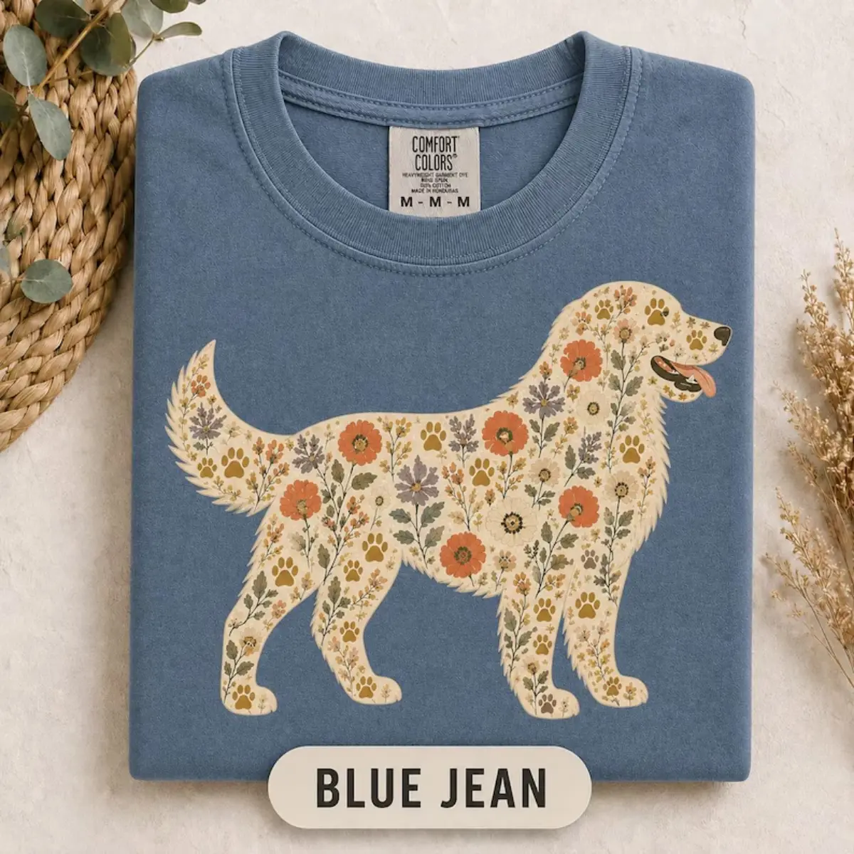 Comfort Colors Shirt Funny Golden Retriever Dog Floral Graphic Tee for Women Dog Mom Vintage Retro Cute Oversized Gift Doodle Lover Style