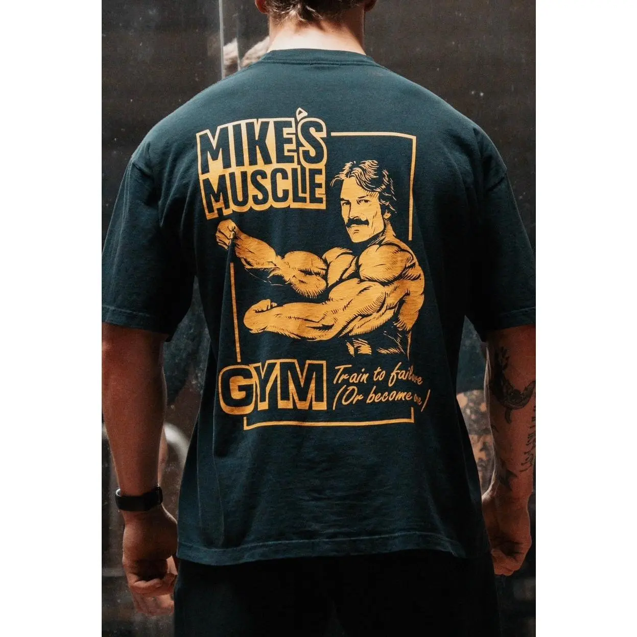 MIKE'S MUSCLE GYM (BLACK) OVERSIZED TEE