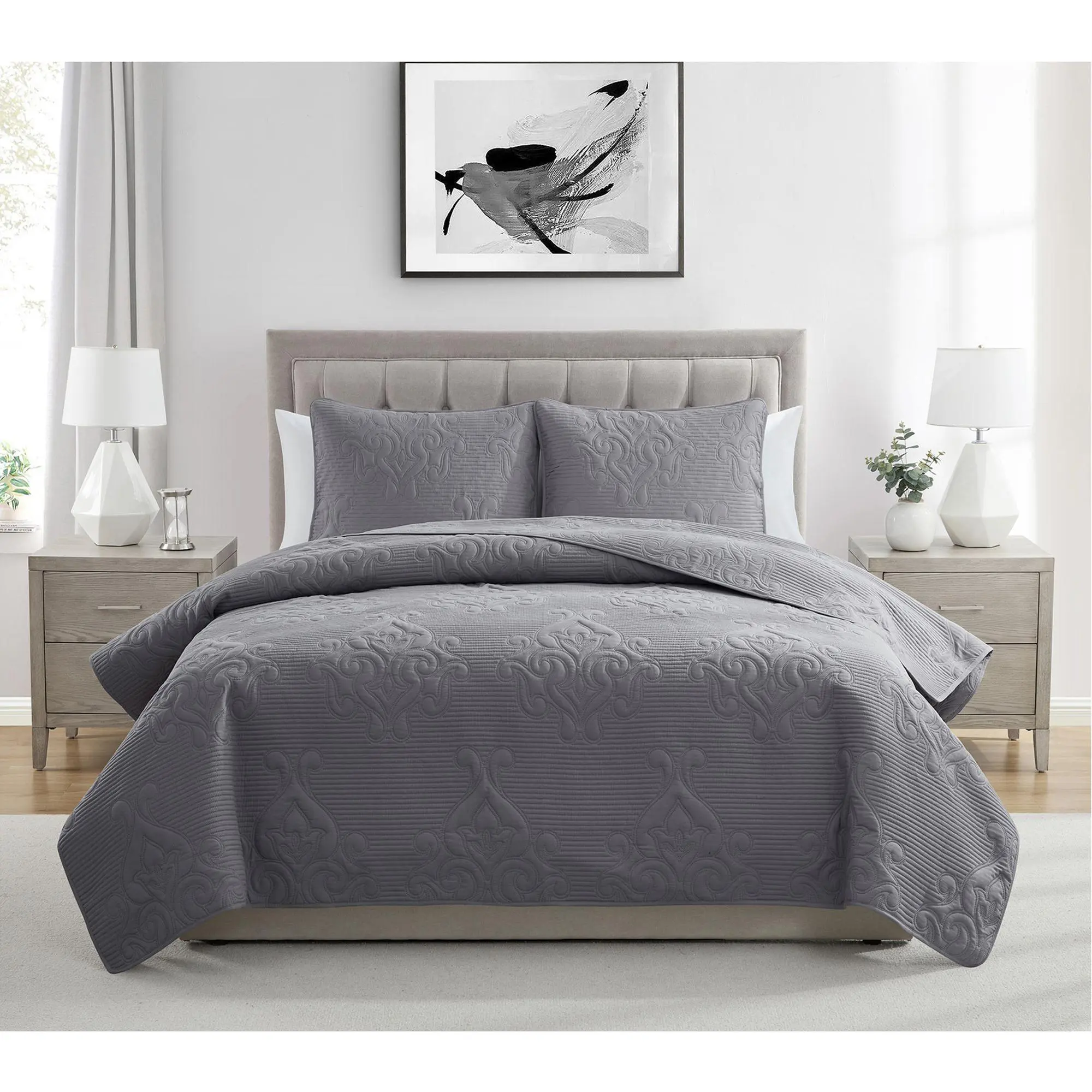 VCNY Home Solomun 3-Piece Damask Microfiber Quilt Set, King